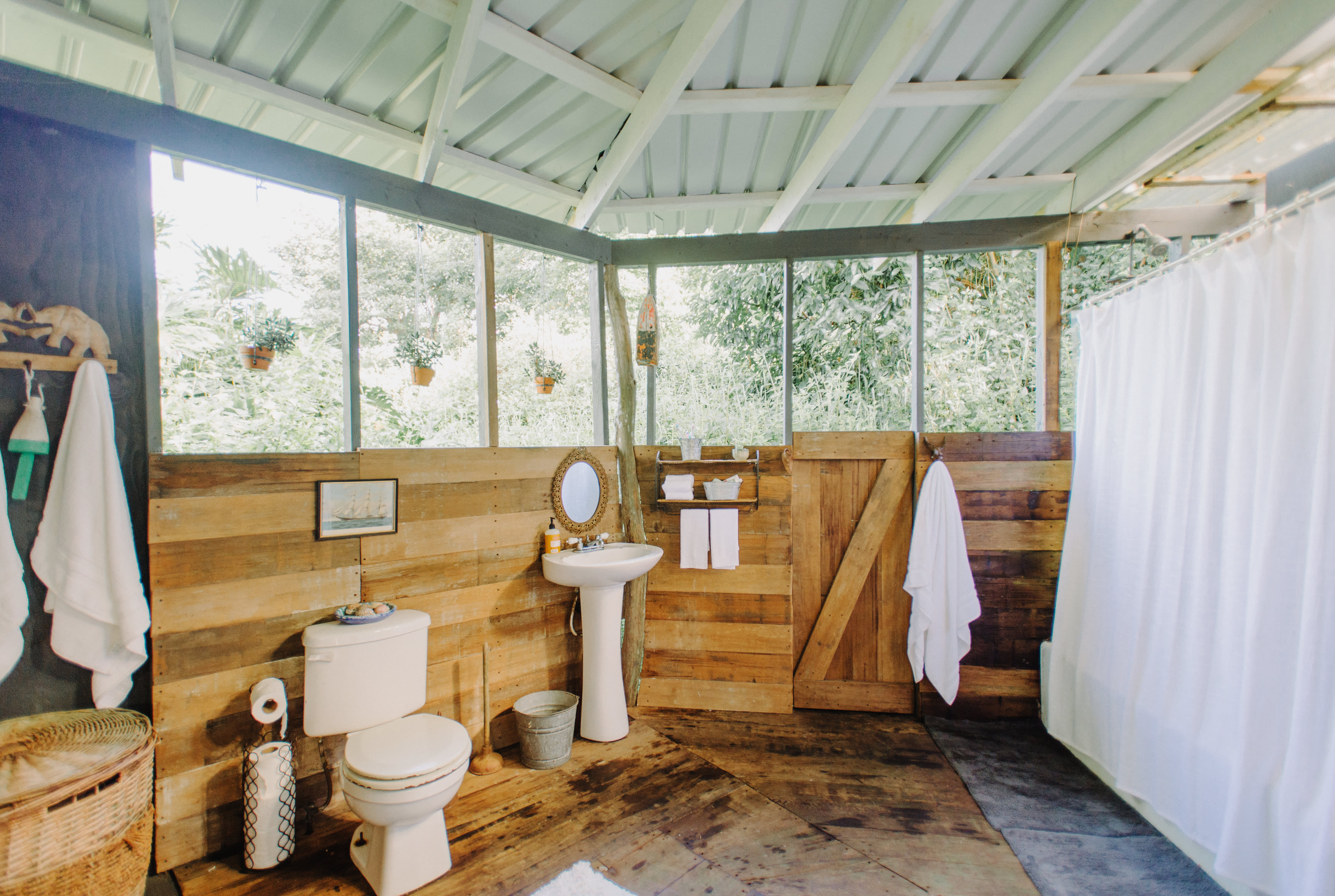 Rustic Hawaiian Homestead House Tour Photos Apartment Therapy